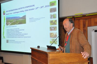 Dr. Jaime Auger S., Chairman del XVII International Botrytis Symposium Santa Cruz - Chile, 2016.