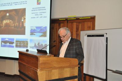 Dr. Roberto Neira R., Decano de la Facultad de Ciencias Agronómicas, Universidad de Chile.