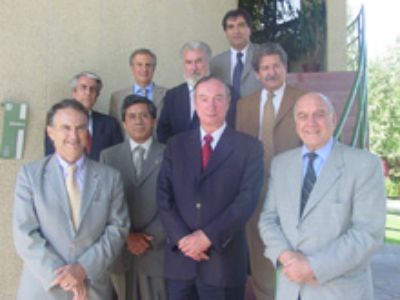 Decanos de las universidades más prestigiosas del país, junto a los investigadores más connotados de la agronomía, se dieron cita en  seminario de la Academia Chilena de las Ciencias Agronómicas.
