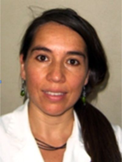 Profesora Yasna Tapia