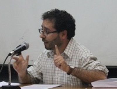 Carlos Casanova, Doctor en Filosofía mención Estética y Teoría del Arte de la Universidad de Chile.