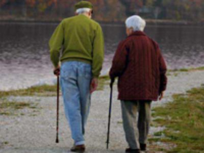 Las cifras demográficas relativas al envejecimiento de la población chilena establecen una esperanza de vida de 79 años para los hombres y 83 años para las mujeres, según la OMS.
