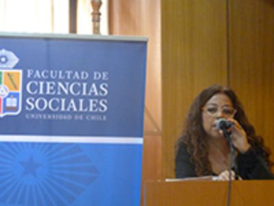 Viviana Soto, académica del Depto. de Educación y miembro ejecutivo de la Red de pedagogía en contextos de encierro.