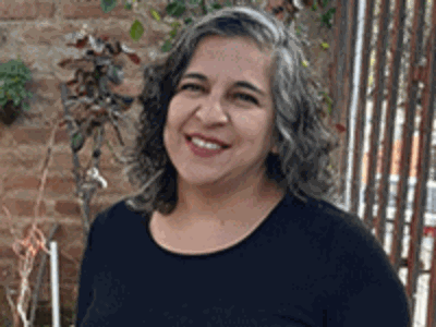 Bella Fuentes, profesora de Lenguaje de Viña del Mar y participante del curso "Lenguaje 7° y 8° básico: Currículum Priorizado y Contexto Socioemocional".