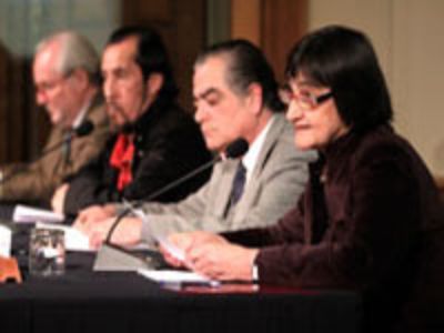 La Prorrectora de la Universidad de Chile, Dra. Rosa Devés, moderó la conferencia inaugural del 4 de agosto.