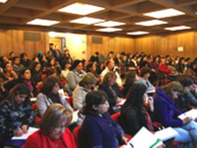 Más de cien profesores, psicólogos, orientadores y académicos asistieron al Seminario Dialogo de Convivencia Escolar.