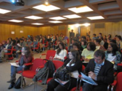 Estudiantes y académicos de todas las carreras debatieron sobre las características de este sistema de acceso, resaltando su importancia para la Universidad de Chile y la educación pública nacional.