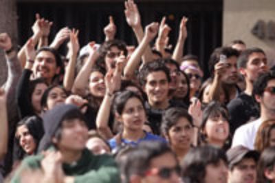 El descontento de estudiantes universitarios y de un amplio sector de la ciudadanía se hizo ver en las marchas del 12 de mayo y del 1 de junio, reunieron a más de 20 mil personas sólo en la capital.