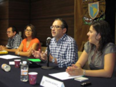 Los panelistas en México