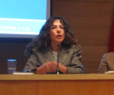La prof. del Departamento de Psicología y coordinadora del Proyecto U-Redes Infancia y Justicia, Carolina Navarro.