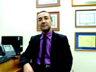 Prof. Francisco Osorio, Director de la Revista Cinta de Moebio.