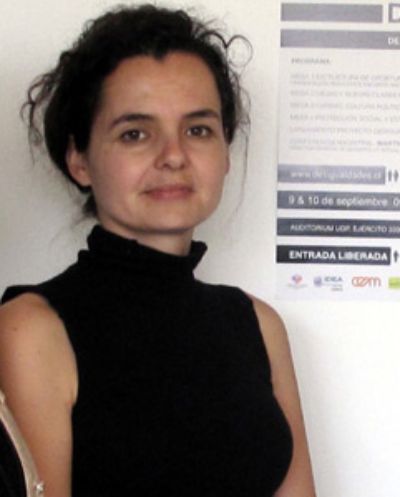 La académica del Depto. de Sociología, Emmanuelle Barozet