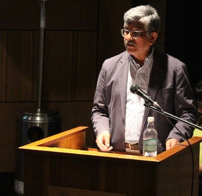 Director del Departamento de Urbanismo FAU, Profesor Ernesto Calderón