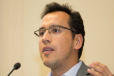 Humberto Palza, director del proyecto "Validación in-situ del efecto antimicrobiano de polímeros con nanopartículas basadas en cobre en instalaciones hospitalarias".