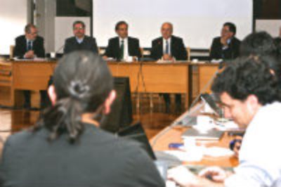 Sergio Bitar asistió al Consejo de la Facultad de Ciencias Físicas y Matemáticas el miércoles 24 de junio.