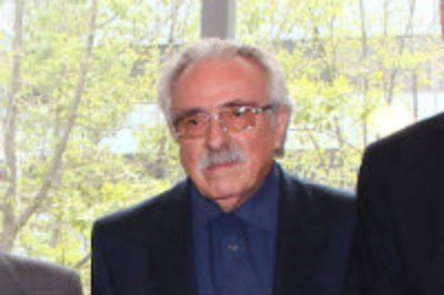 Nuevo Profesor Emérito de la Universidad de Chile Luis Aguirre Le-Bert.
