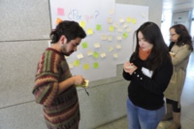 Antes de iniciar el encuentro, las y los participantes escribieron por qué se consideraban sustentables.