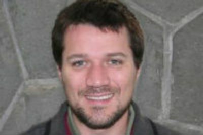 Ricardo Finger, académico FCFM U. de Chile e investigador CATA y miembro del Laboratorio de Ondas Milimétricas.