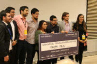 El concurso fue organizado por OpenLab, con el apoyo de IBM Chile, Corfo, la Incubadora de Negocios Santiago Innova y cuatro hospitales de la RM.