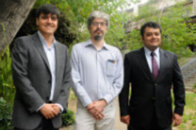 Profesores Felipe Salech, Eduardo Tobar y Juan Velásquez.
