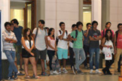 Gran número de estudiantes talentosos manifestaron interés por conocer el campus Beauchef.