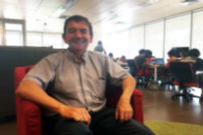 Profesor Patricio Valenzuela: "Deseo que de mis alumnos inicien emprendimientos tecnológicos para convertir sus ideas en proyectos aplicados para Chile"