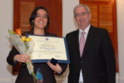 La egresada de Ingeniería Civil en Biotecnología, Loreto Martínez