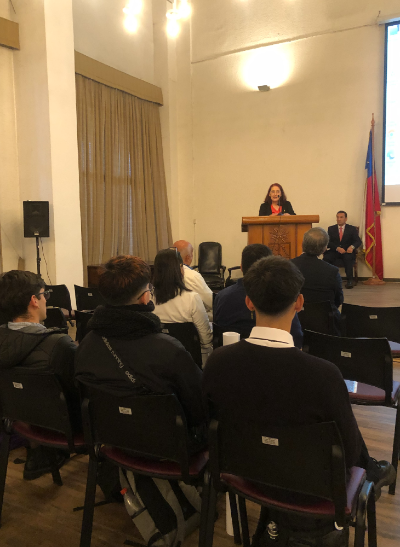 La doctora Kemmerling destacó la participación en el Programa de Ayudantes Alumnos de estudiantes de las ocho carreras de pregrado