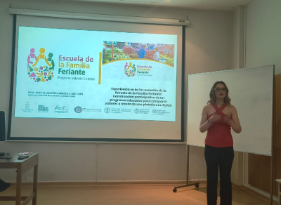 Durante el encuentro se conocieron diferentes proyectos, como es "Escuela de Familia Feriante", que cuenta con financiamiento de los Fondos Valentín Letelier, y que fue presentado por la profesora Begoña Carroza. 