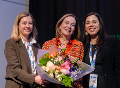 Las doctoras Francisca Grob, presidenta del Congreso SLEP 2024; Verónica Mericq y María Isabel Hernández. 