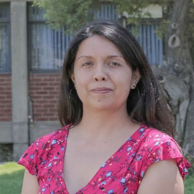 Claudia Jorquera, funcionaria de la Facultad de Ciencias Agronómicas.