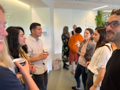 More than 20 graduate students from Chilean and Swedish universities participated in this activity that allowed them to share their research, exchange experiences and networking.