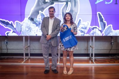 Ganadora del 3er lugar, María Fernanda Gacitúa, estudiante de Administración Pública de la Facultad de Gobierno. 