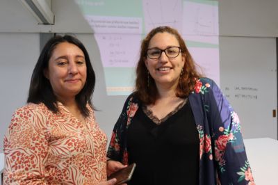 Foto de profesoras Alicia Zamorano y Leslie Jiménez