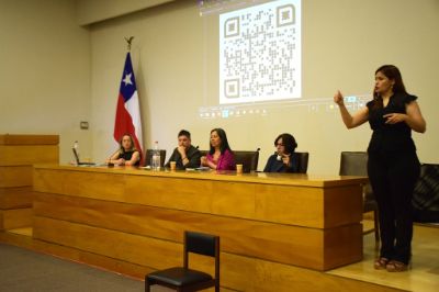 La jornada contó con los paneles: “Dilemas de las acciones afirmativas para el acceso efectivo de personas con discapacidad a la educación superior” y "Panorama para la implementación del SIESD en la U. de Chile".