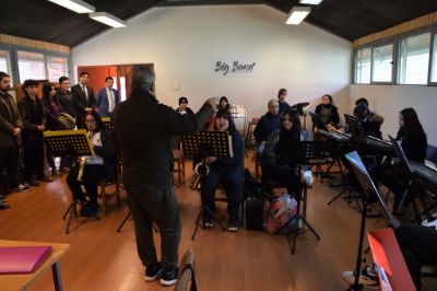 La Big Band del Liceo Christa McAuliffe presentó parte de su repertorio.