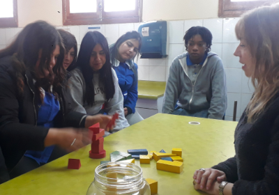 Estudiantes PACE de La Pintana participan de talleres sobre salud e infancia en la Facultad de Medicina 
