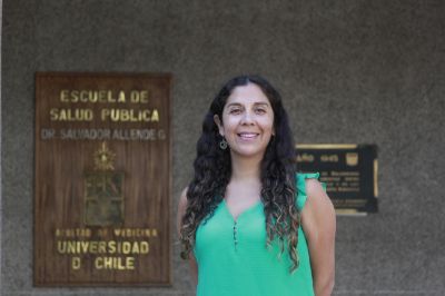 La académica del Programa de Salud Ambiental de la Escuela de Salud Pública e integrante del Programa Transdisciplinario en Medio Ambiente (PROMA) de la Universidad de Chile, Karla Yohannessen Vásquez.