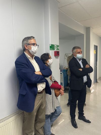 El jueves, la delegación de la UDELAR visitó el Hospital Clínico de la U. de Chile, que este 2022 cumplió 70 años al igual que el Hospital de Clínicas de la institución uruguaya.