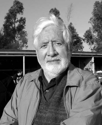 A los 94 años falleció el director y fundador del Cine Experimental de la Universidad de Chile, Sergio Bravo.