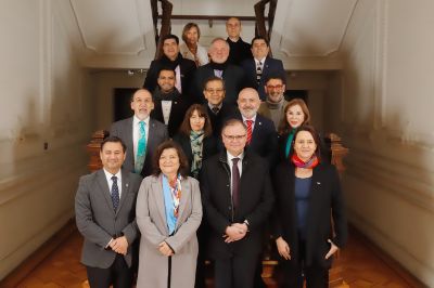 En la sesión plenaria realizada en Santiago, también se renovó el directorio de la entidad que agrupa a las 18 universidades públicas del país. 