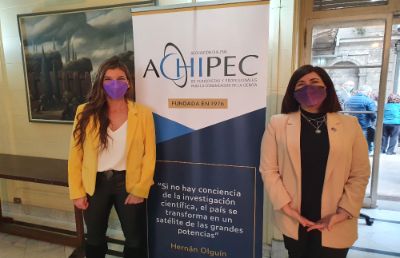 Presidenta y Vicepresidenta de ACHIPEC, Andrea Obaid y Nadia Politis.