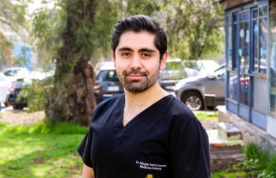 Alfredo Parra, médico internista del Hospital Clínico de la Universidad de Chile.