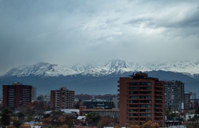 Para el académico, uno de los principales desafíos del país es aumentar la observación de la Cordillera de los Andes y el Océano Pacífico para entender cómo afectan en general a los sistemas del tiempo y a los fenómenos meteorológicos.
