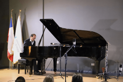 El concierto "Sonidos del Porvenir: Beethoven y Schubert" se realizará en el Centro Cultural San Joaquín el 13 de octubre, ejecutado por el pianista y compositor Andrés Maupoint con el Conjunto Instrumental de la Universidad de O'Higgins.