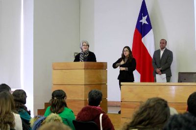La Vicerrectora de Extensión y Comunicaciones de la Universidad de Chile, Pilar Barba Buscaglia.