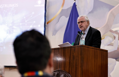 La jornada inaugural contó con la Charla Magistral “¿Cómo se construye el futuro de CODELCO”, impartida por el Presidente de la entidad y egresado de la Casa de Bello, Máximo Pacheco.