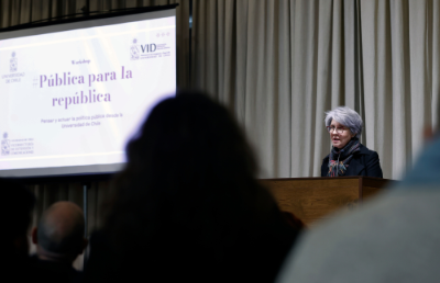 La Vicerrectora de Extensión y Comunicaciones, Pilar Barba, valoró la gran convocatoria académica. 