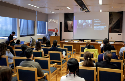 Universidad de Chile y Unión Europea realizan charla sobre la importancia de la divulgación científica para combatir la desinformación