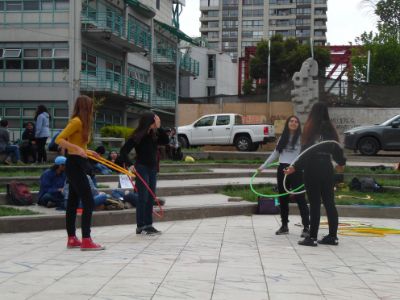 Actividad Proyecto Artes circenses en campus JGM
